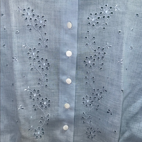 Vintage 40-50s Judy Bond Light Blue Embroidered Women's Top - Picture 2 of 6